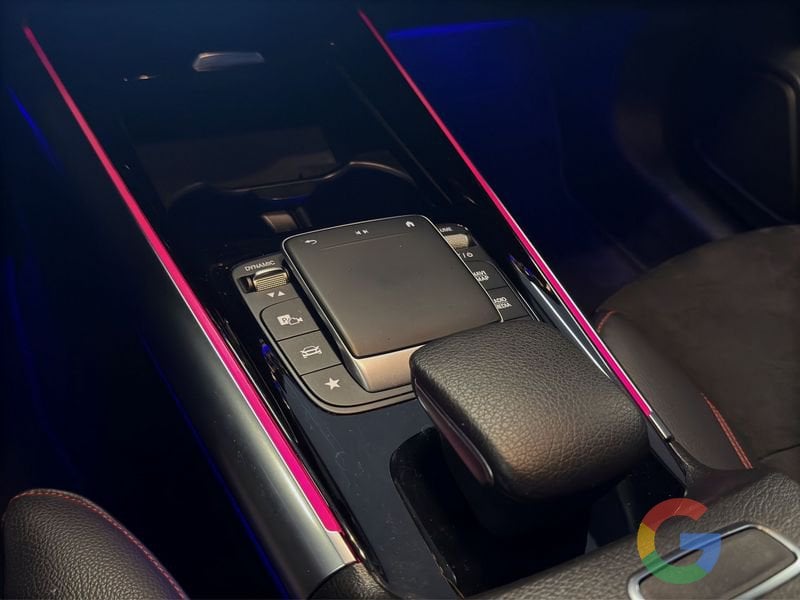 Mercedes-Benz GLA GLA 200d Automatic Premium- PROMO