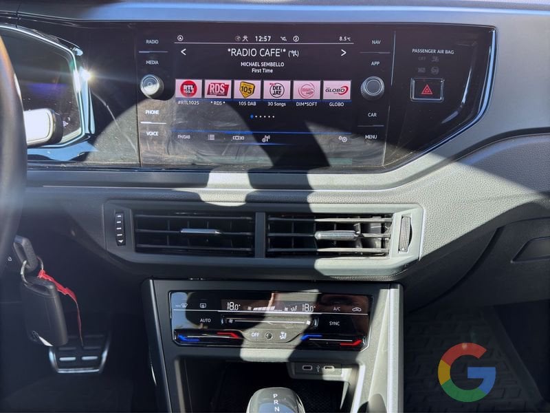 Volkswagen Polo R-Line 1.0 110cv DSG – PROMO