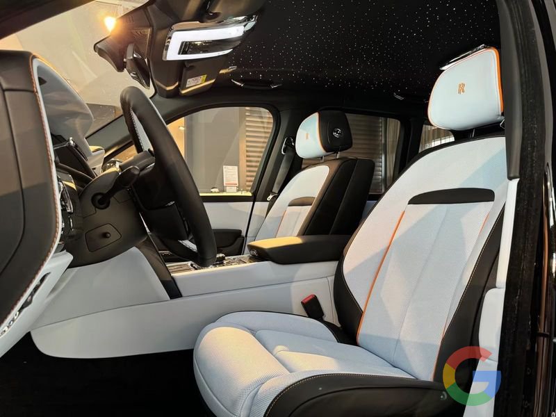 Rolls Royce Cullinan Cullinan Black Badge Edition *IVA ESPOSTA*