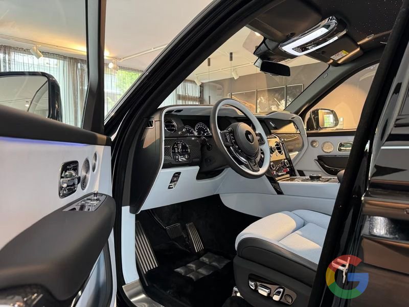 Rolls Royce Cullinan Cullinan Black Badge Edition *IVA ESPOSTA*