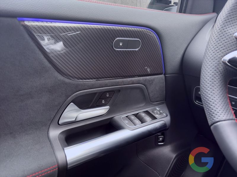 Mercedes-Benz GLA 180d 116cv Premium AMG – PROMO/PRONTA