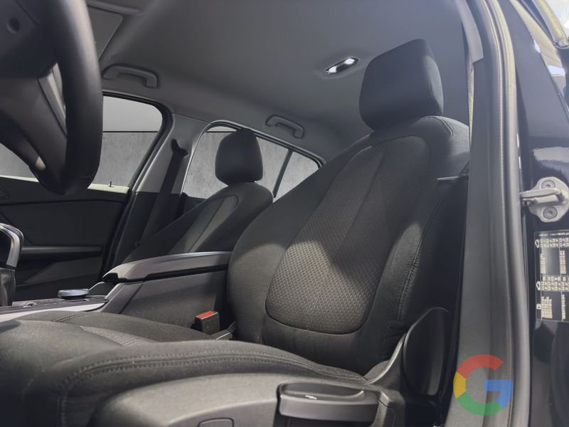 BMW Serie 1 116d 5p. Business Advantage