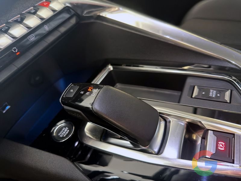 Peugeot 3008 Plug-in Hybrid Allure – PROMO/IVA ESP.