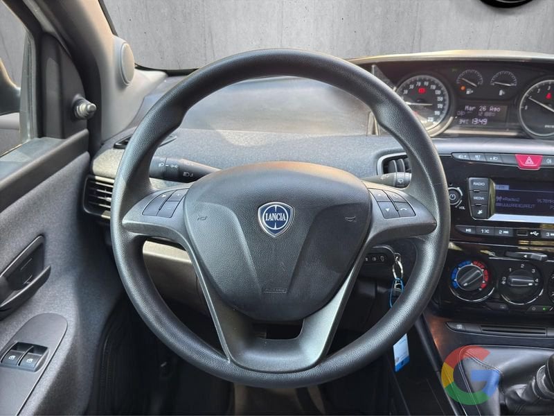 Lancia Ypsilon Hybrid 1.0 70cv – PREZZO PROMO