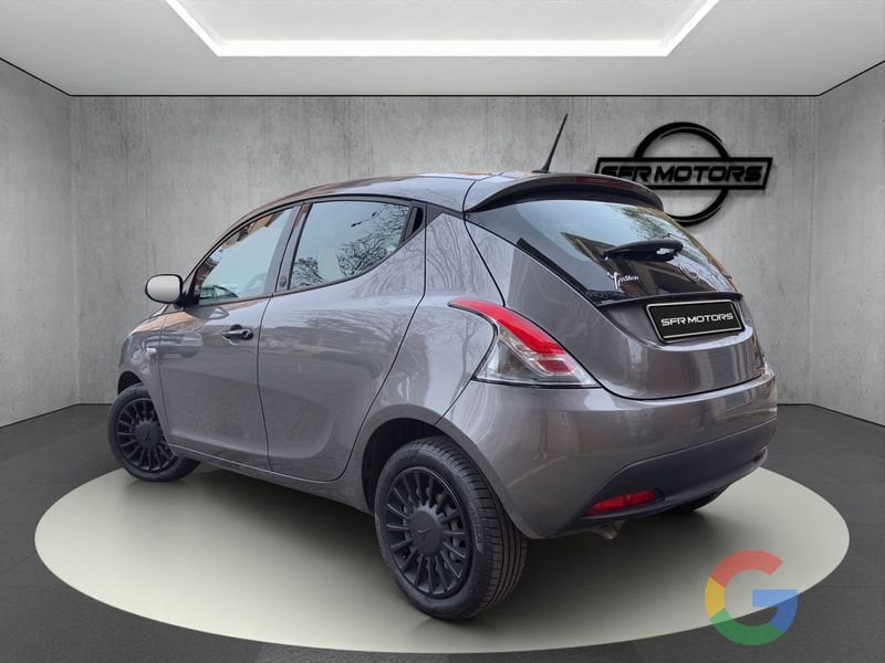 Lancia Ypsilon Hybrid 1.0 70cv – PREZZO PROMO