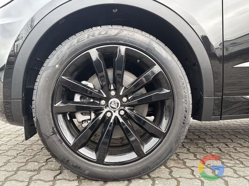Jaguar E-Pace 2.0 P250 R-DYNAMIC SE AUTO 4WD