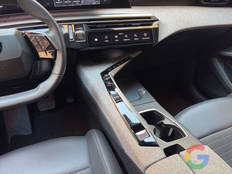 Peugeot 3008 Hybrid Allure 136cv – PROMO/IVA ESP.