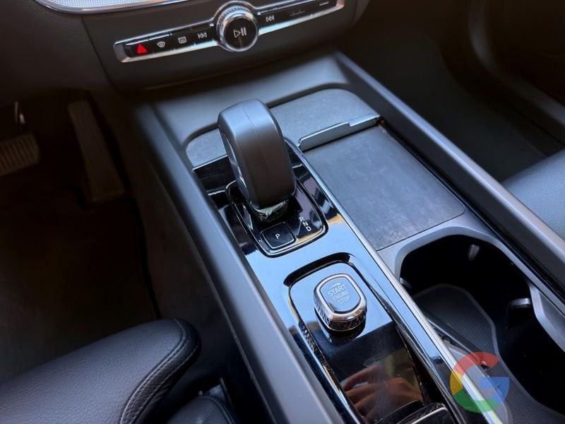 Volvo XC60 B4 D automatico Plus/ PROMO