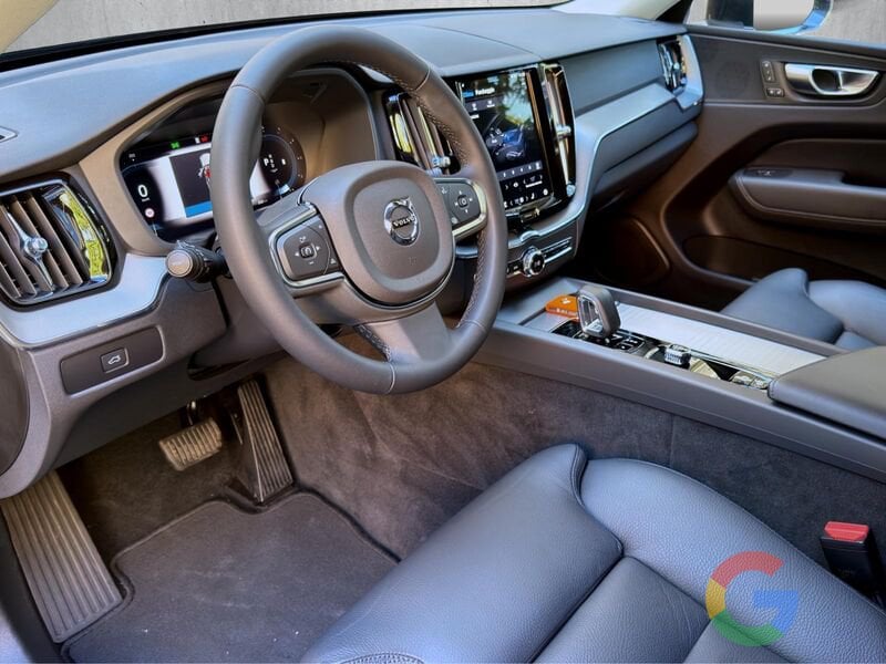 Volvo XC60 B4 D automatico Plus Dark – PROMO/IVA ESP.