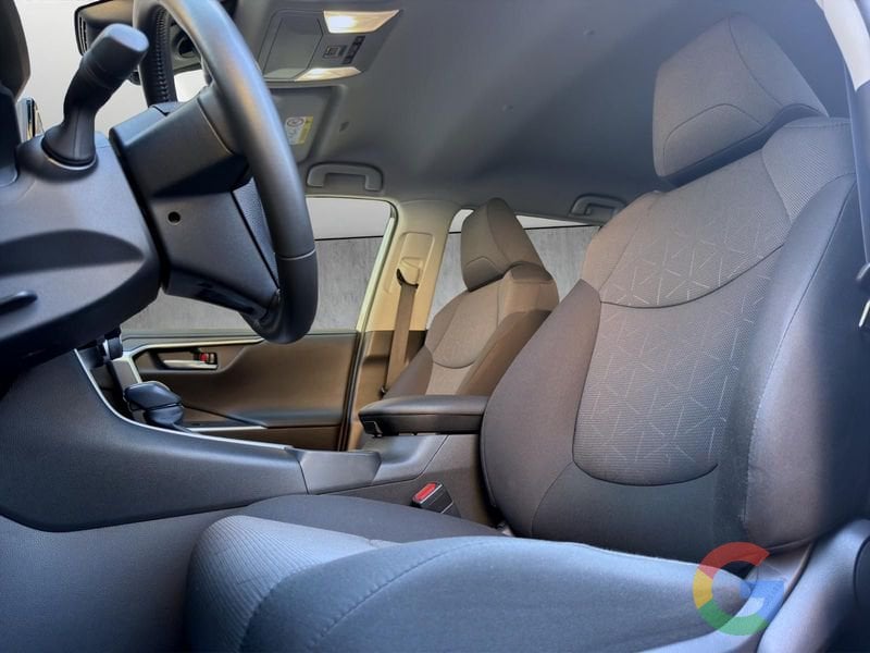 Toyota RAV4 2.5 HV (218CV) E-CVT Dynamic 2WD – PROMO