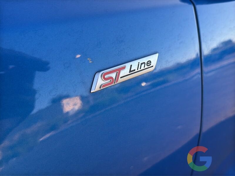 Ford Focus 1.0 EcoBoost Hybrid 125cv ST-Line – PROMO