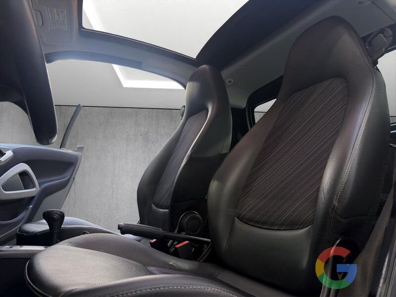 smart fortwo Fortwo 1.0 more black 71cv – SERVOSTERZO
