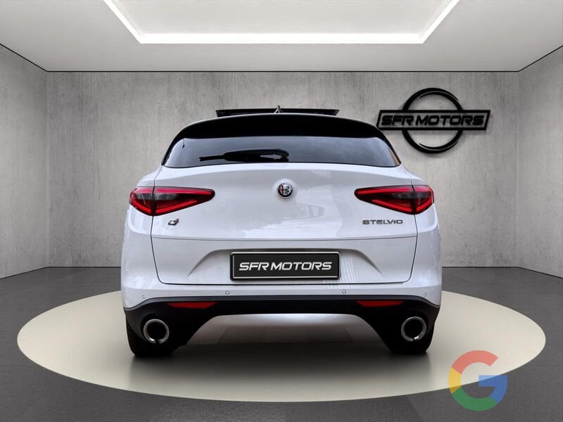 Alfa Romeo Stelvio Stelvio 2.0 t Executive Q4 200cv auto my19 – PROMO