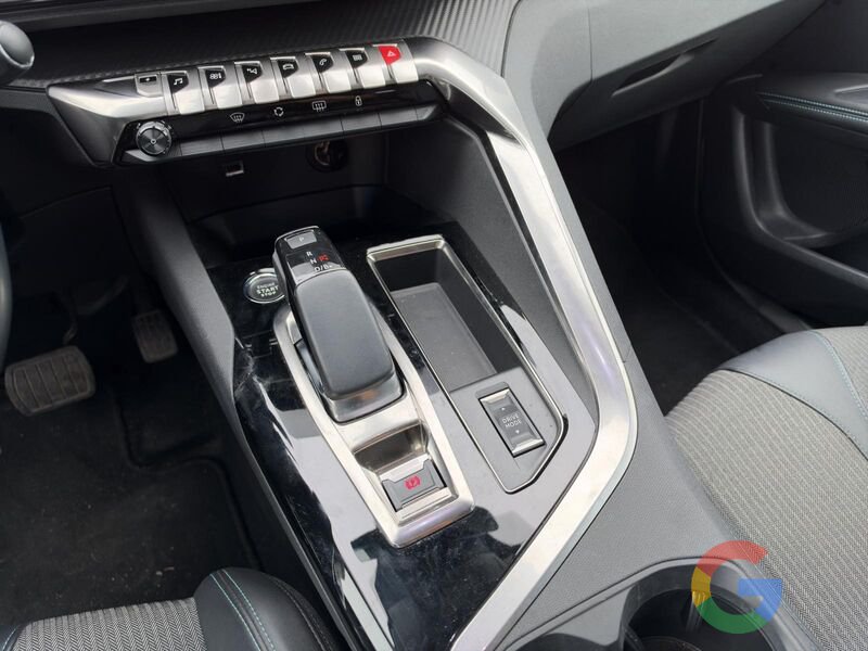 Peugeot 3008 3008 1.6 hybrid phev Allure 225cv e-eat8 – PROMO/IVA ESP.