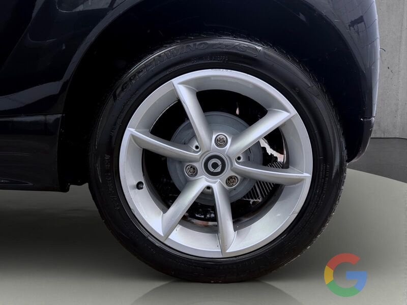 smart fortwo Fortwo 1.0 more black 71cv – SERVOSTERZO