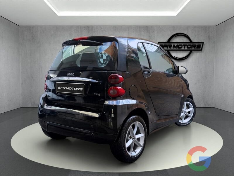 smart fortwo Fortwo 1.0 more black 71cv – SERVOSTERZO