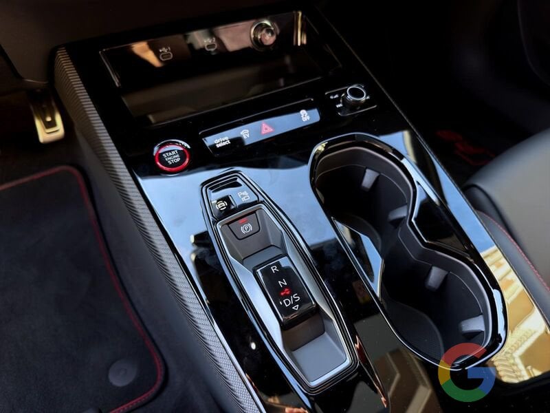 Audi RS5 RS5 Performance e-hybrid 470Kw quat. Tipv *PROMO LEASING*